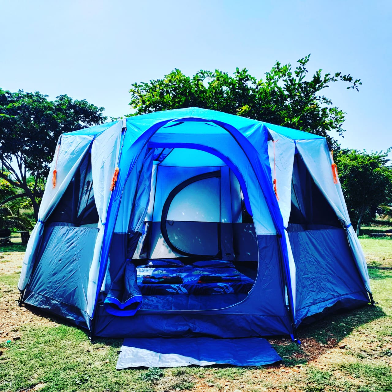 Twin Sharing Small Tent